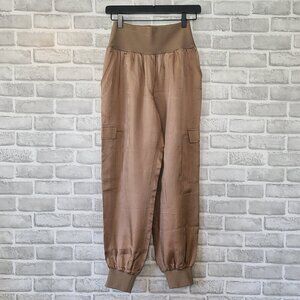 Cinq A Sept Harmony Satin Cargo Jogger Pants Womens S Khaki Taupe Luxury Casual